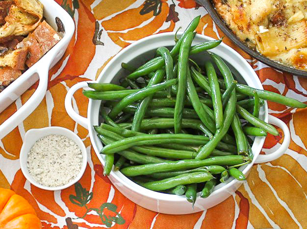 GREEN BEANS WITH ROSEMARY TRUFFLE SALT