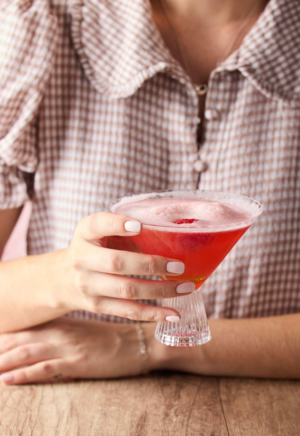 Raspberry Truffle Honey Spritz Sweet, bubbly, and incredibly refreshing