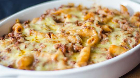CRIPSY BACON TRUFFLE MACARONI AND CHEESE