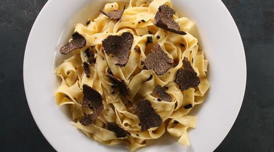 TAGLIATELLE AL TARTUFO