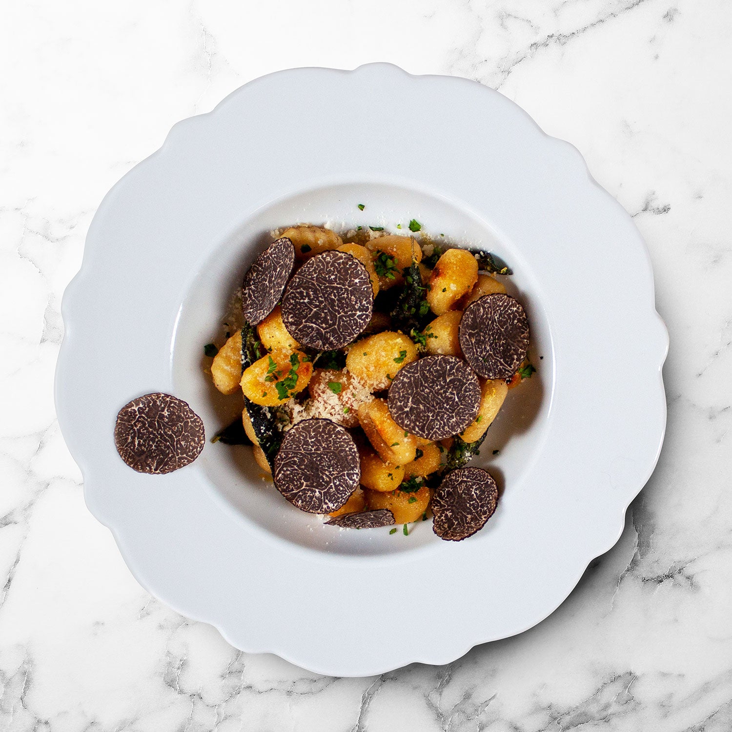 Fresh Black Winter Truffles  4 oz (Tuber Melanosporum) - Sabatino Truffles